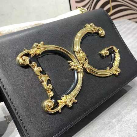 Dolce & Gabbana Shoulder Bag - Image 5
