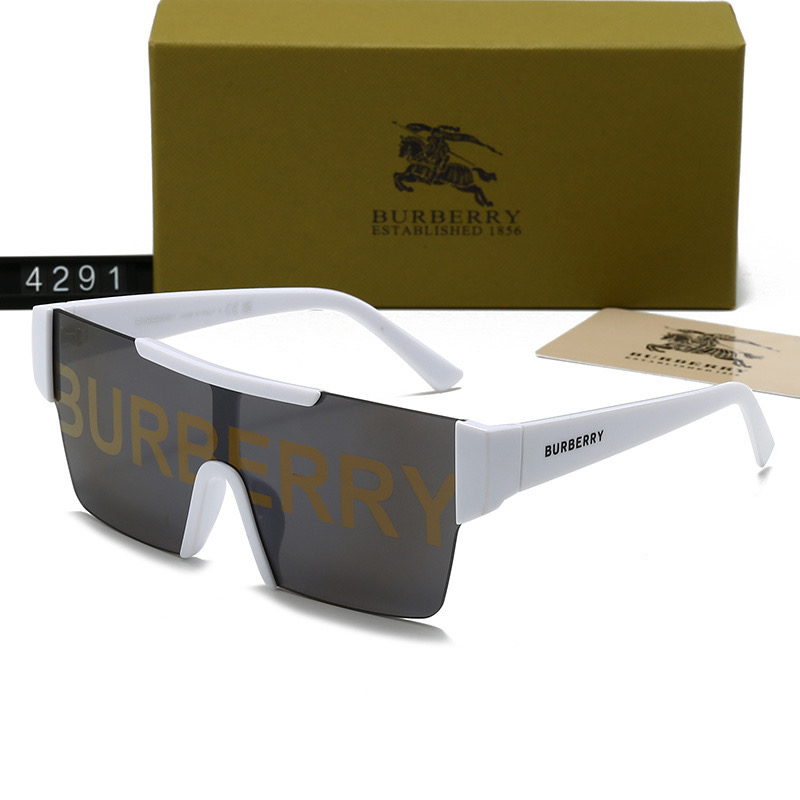 Burberry Fashionable Sunglasses - Image 5