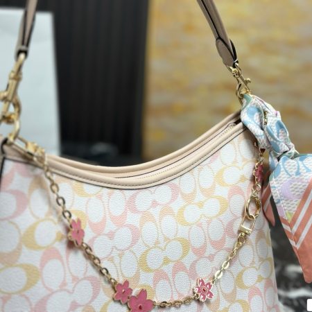 Coach Underarm Bag - Image 6