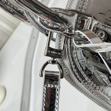 LV Monogram Miroir Alma BB Silver - Image 5