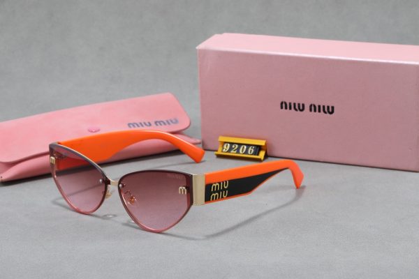 Miu Miu Fashionable Sunglasses