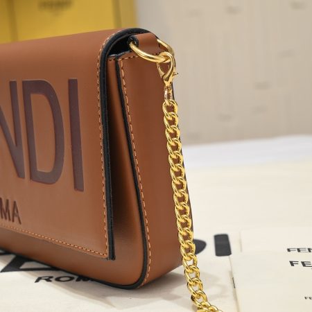 FENDI Pochette 3 IN 1 Bag - Image 6