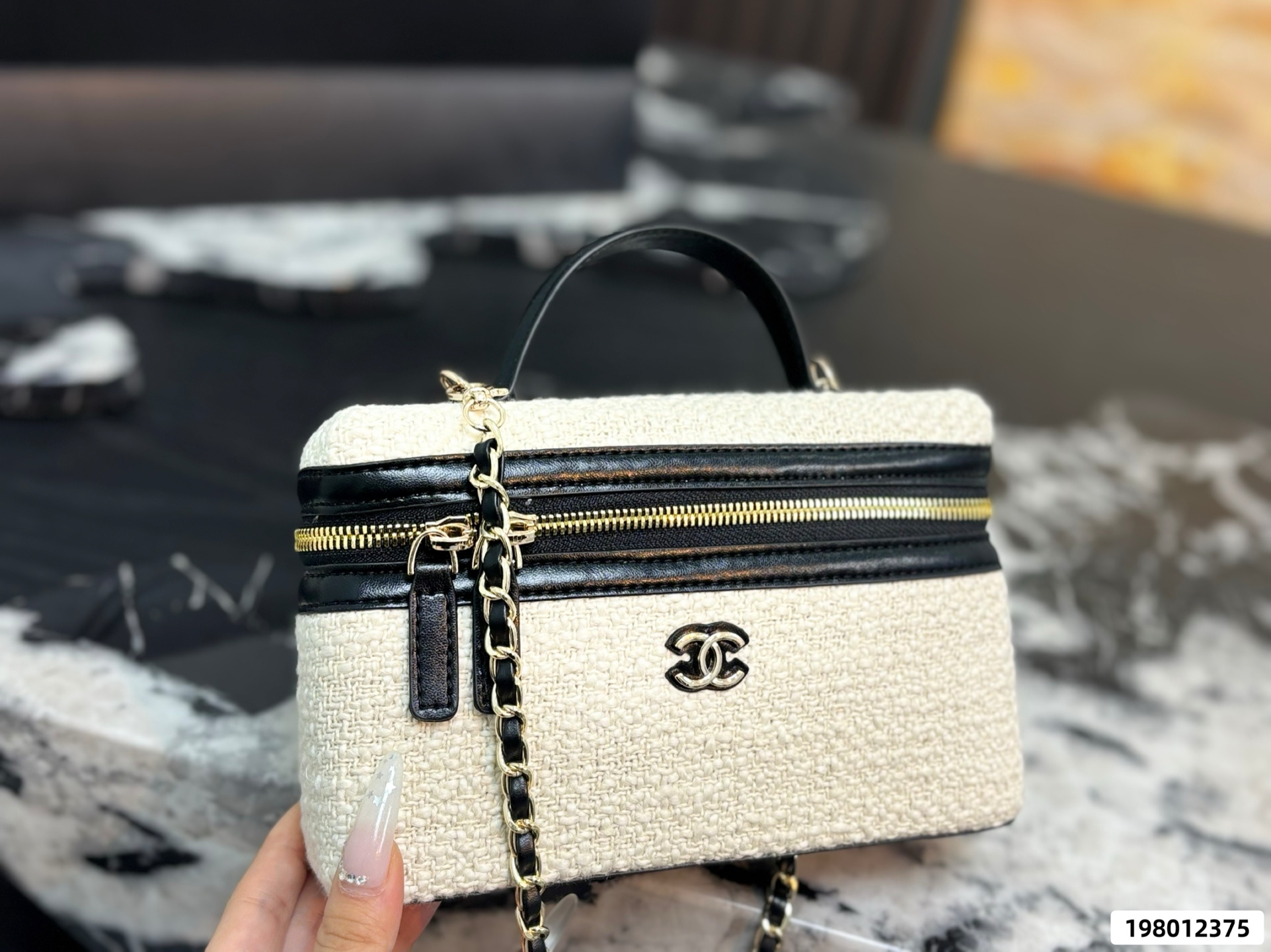 Chanel Resort Collection Denim Lunchbox Bag - Image 3
