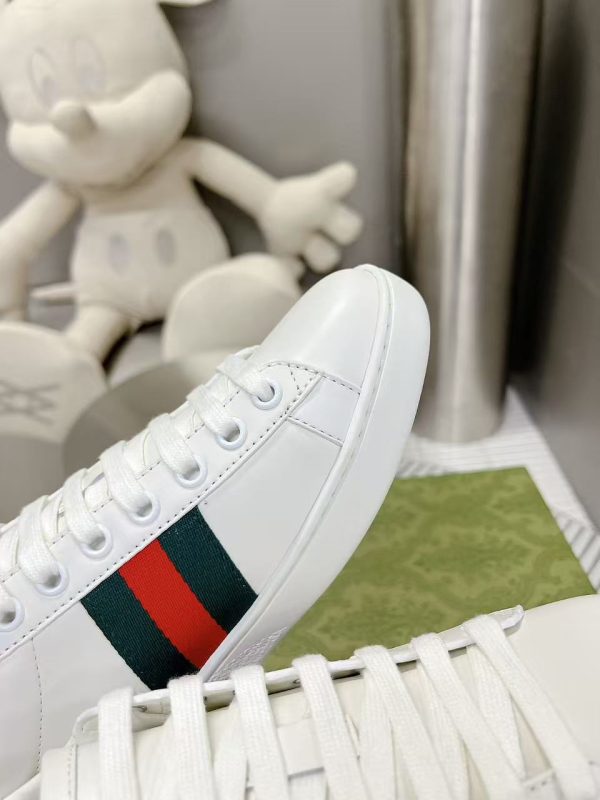 Gucci Ace Sneaker White Leather With Bee