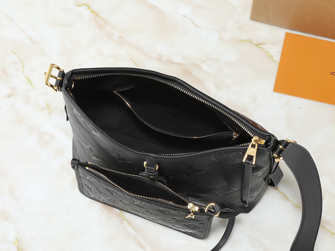 LV CarryAll PM Handbag - Image 17