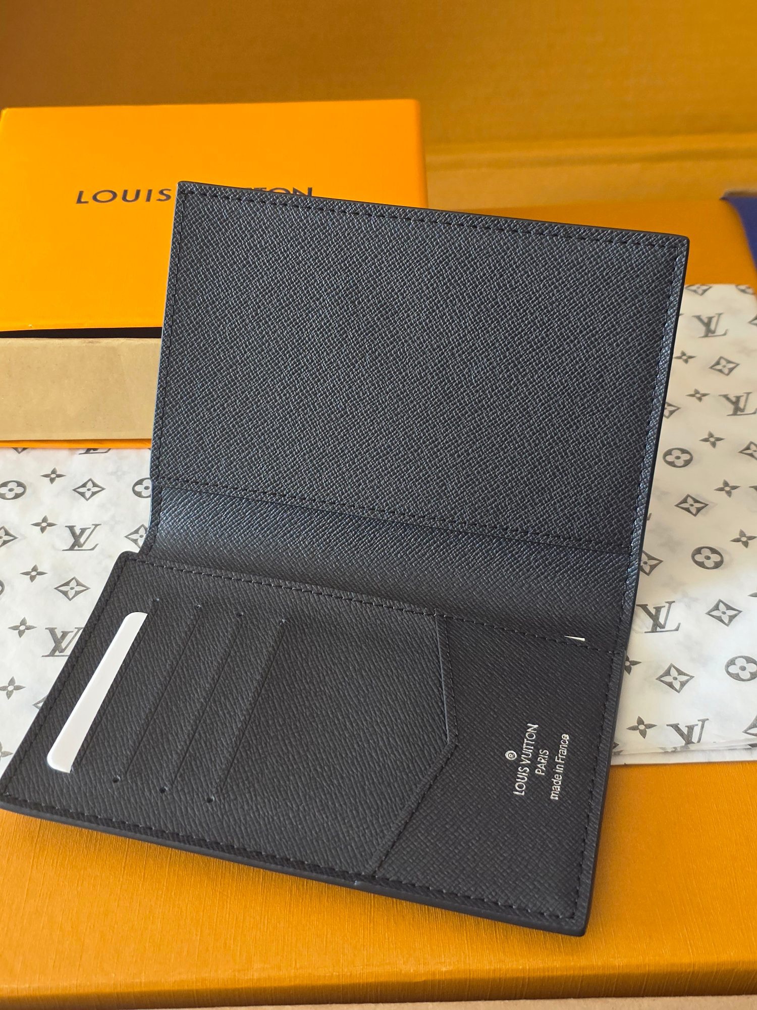 LV x TM Monogram Mulicolored Binder S00 - Image 8