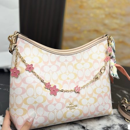 Coach Underarm Bag - Image 4