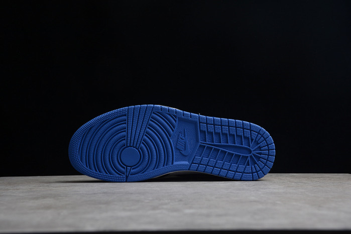Air Jordan 1 Retro High OG Royal Toe 555088- 041 - Image 6