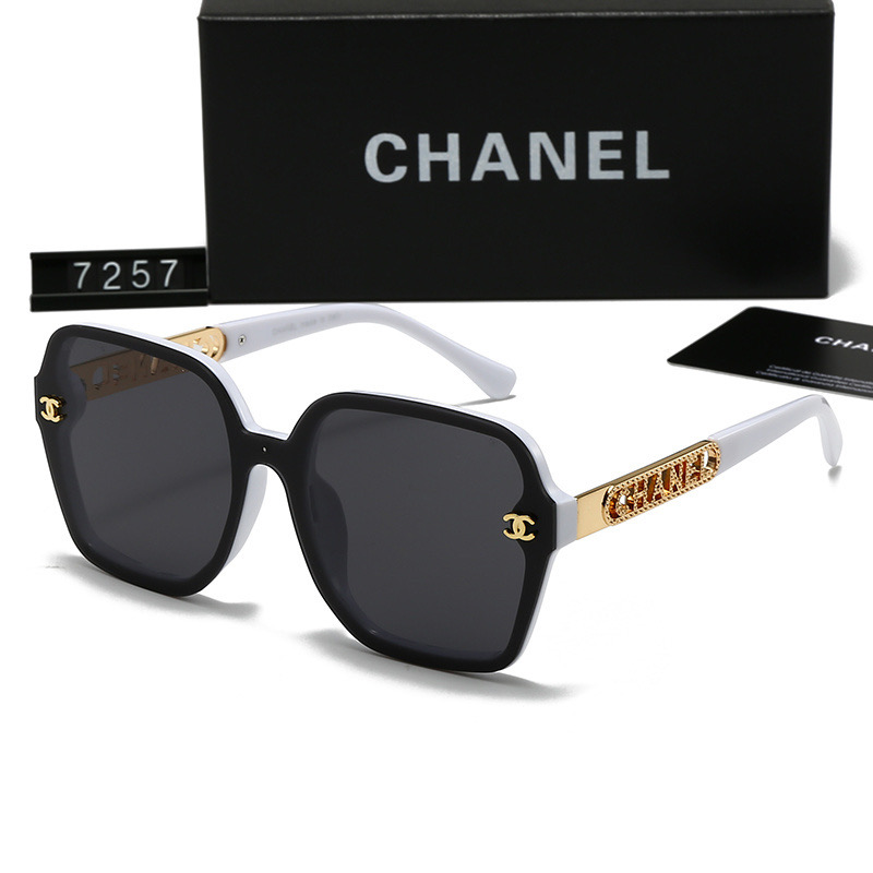 Chanel Fashionable Sunglasses - Image 4