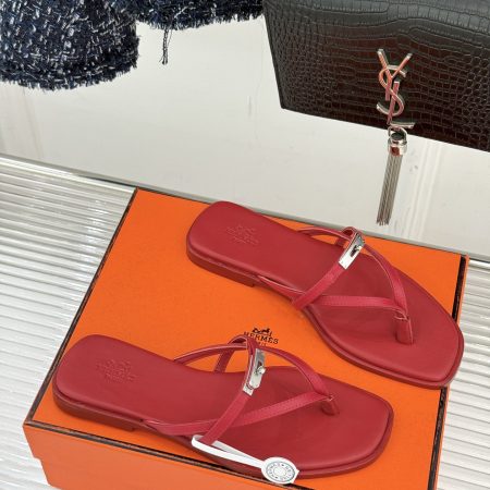Hermès Kelly Buckle Flip-Flops - Image 8