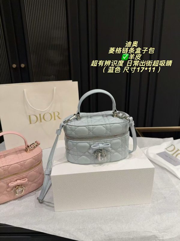 Dior Mini Vanity