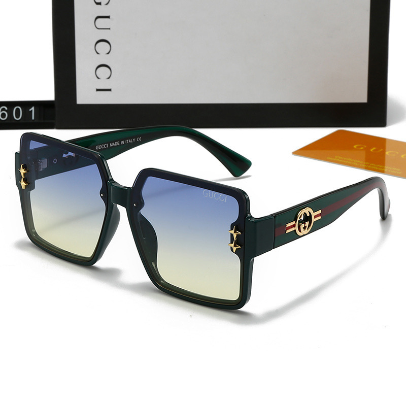 Gucci Fashionable Sunglasses - Image 5