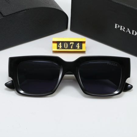 Prada Fashionable Sunglasses - Image 7