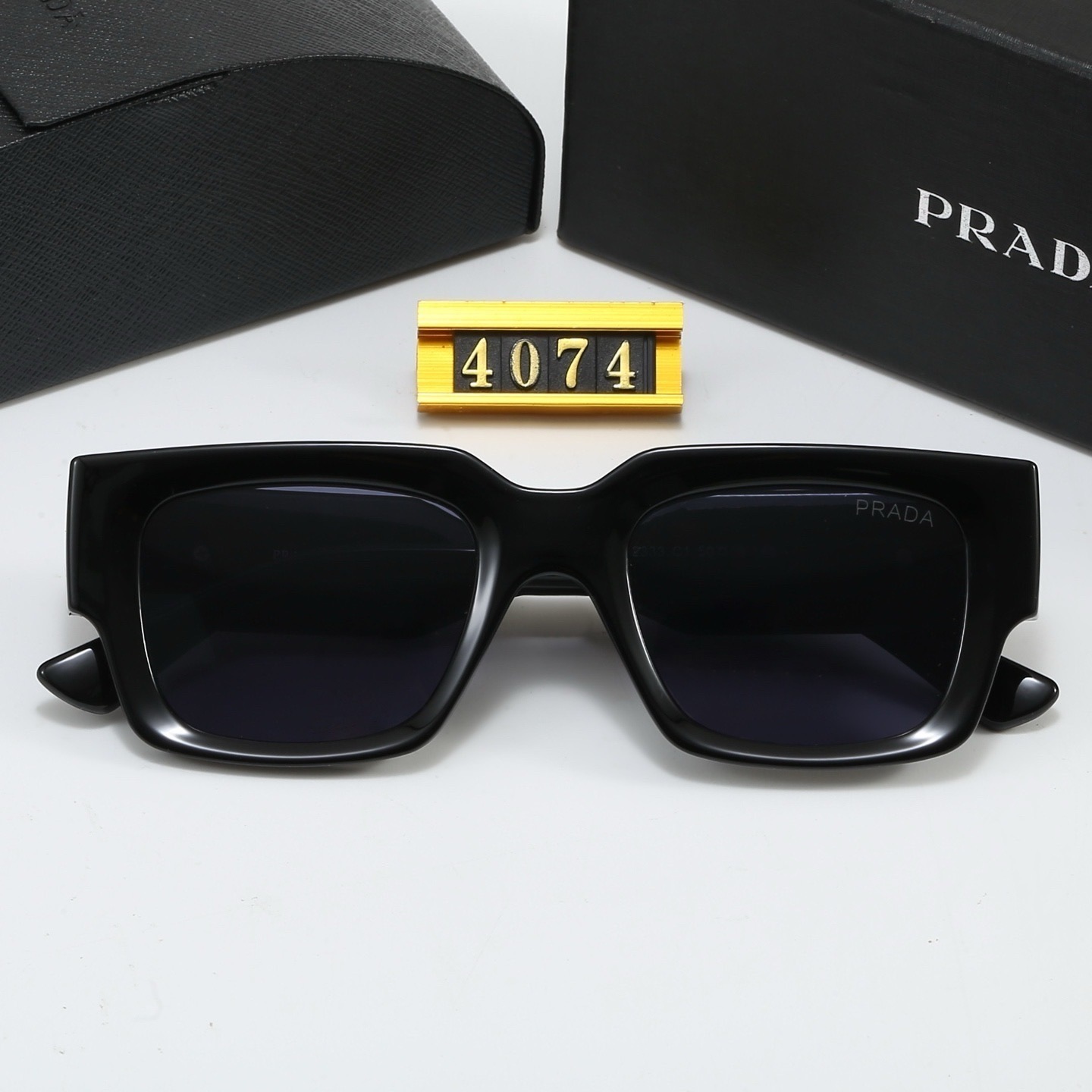 Prada Fashionable Sunglasses - Image 7