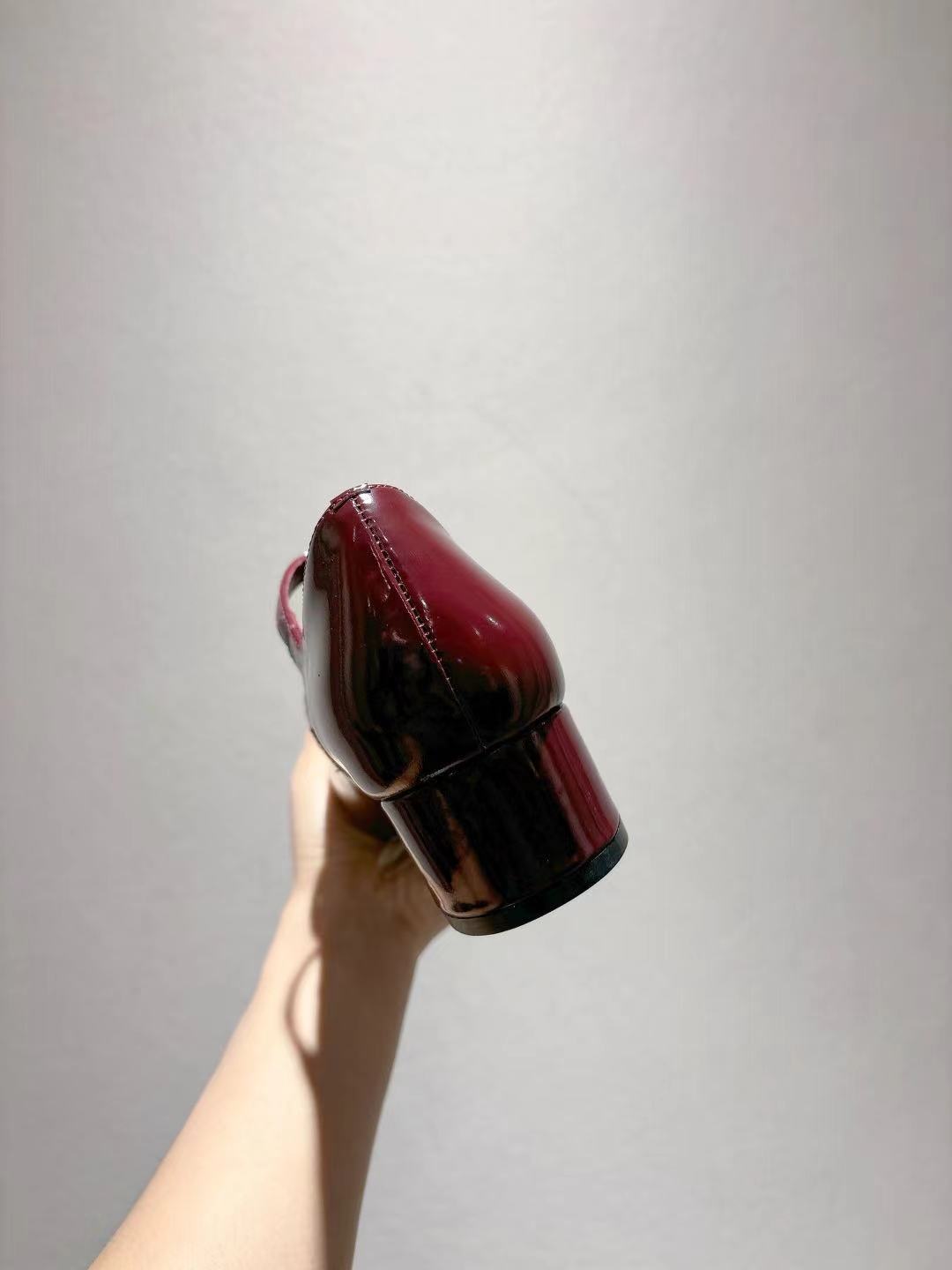 Dolce & Gabbana Leather Shoes - Image 10