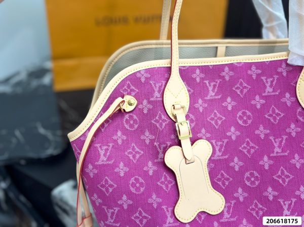 LV Neverfull Tote Bag