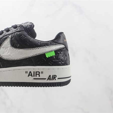 LV x Nike Air Force 1'07 LV8 Low Black/white/LV Monogram - Image 5
