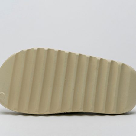 Yeezy Slide Graffiti FW6345-1 - Image 9
