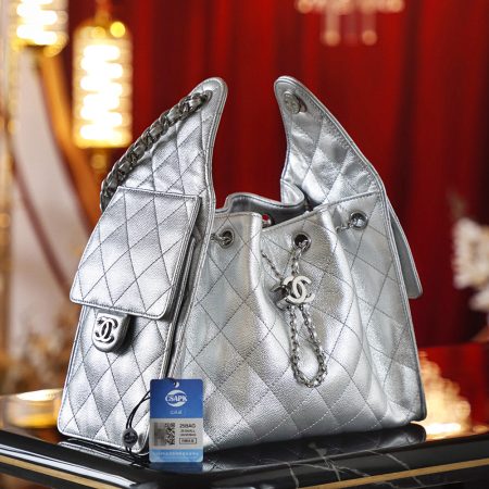 Chanel Small 25Bag Hobo - Image 3