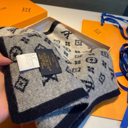 LV Fashion Scarves - Image 2