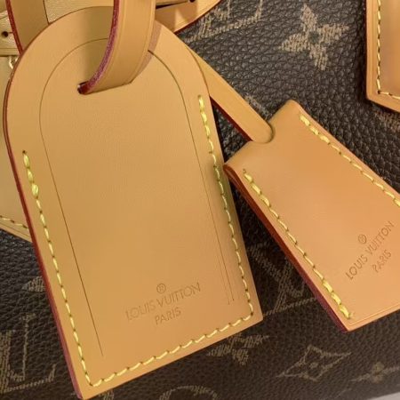 LV Speedy P9 30cm Bag Top Quality - Image 5