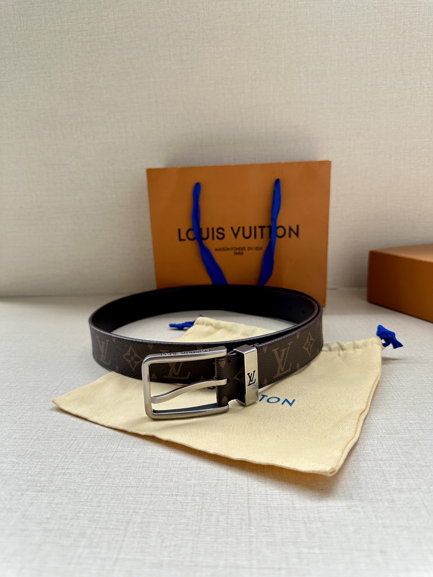 LV Saint Germain Monogram Eclipse 35mm Belt - Image 6