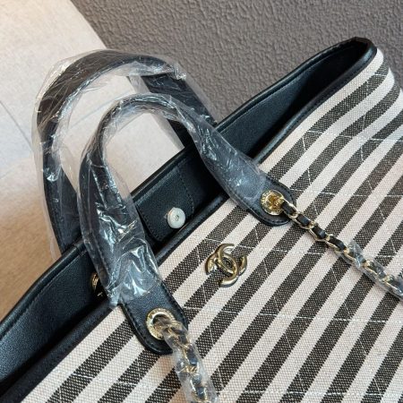 Chanel Deauville Tote Bag - Image 6