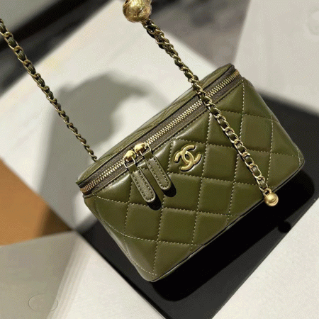 Chanel Golden-Ball Makeup Box - Image 13