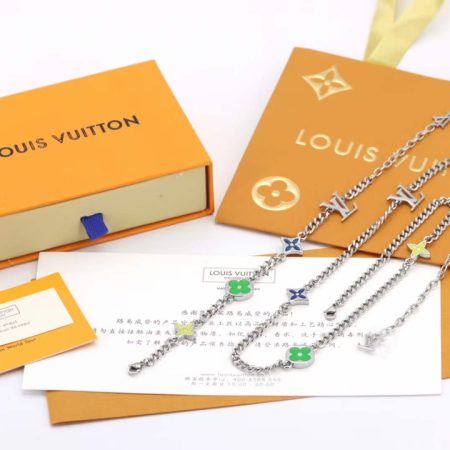 LV Sunrise Flower bracelet - Image 9