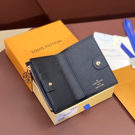 LV Lisa Wallet - Image 3