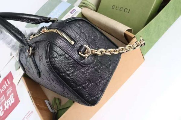 Gucci GG Emblem Medium Boston Black Top Quality