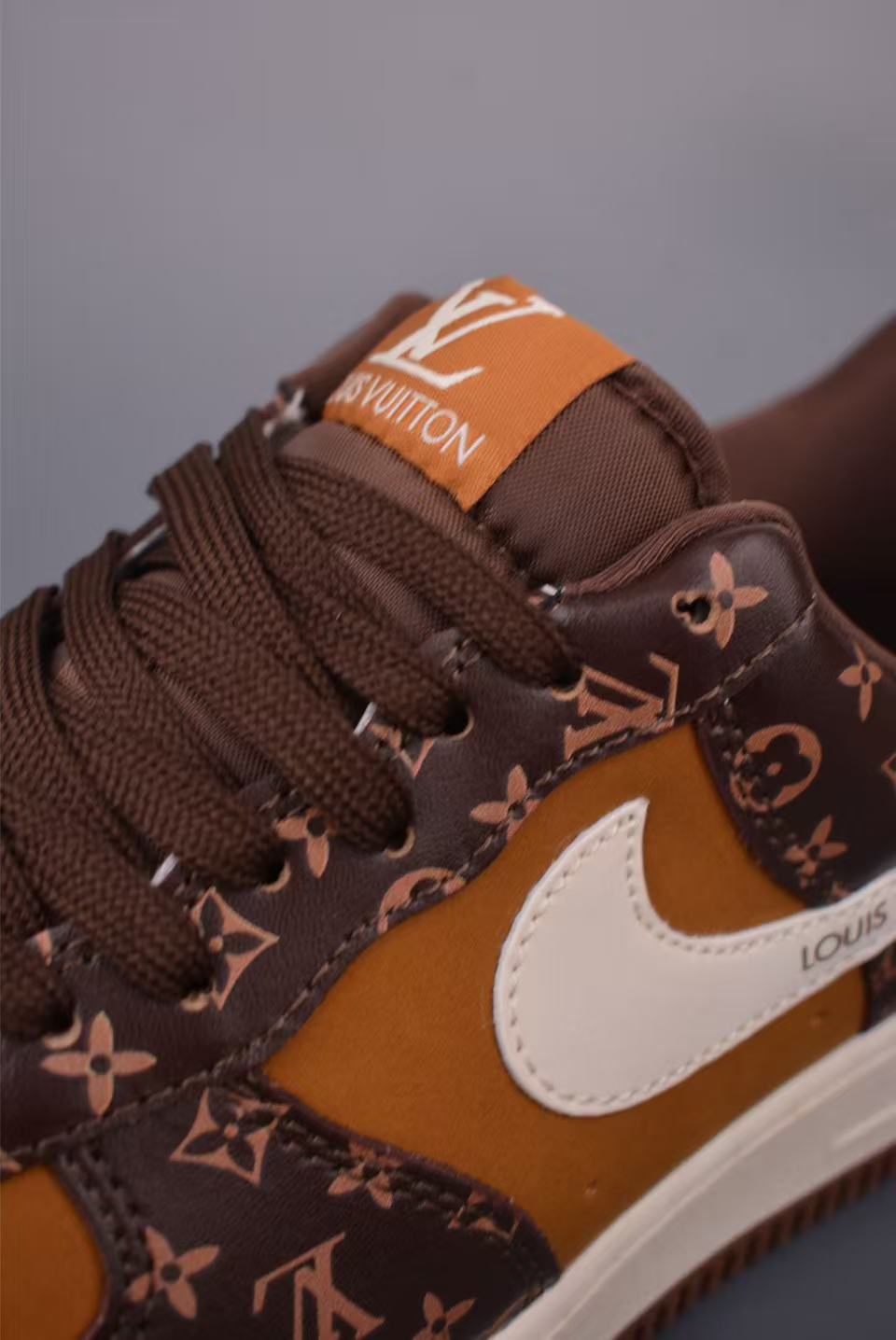 LV X NIke Air Force 1 XL1979-104 - Image 7