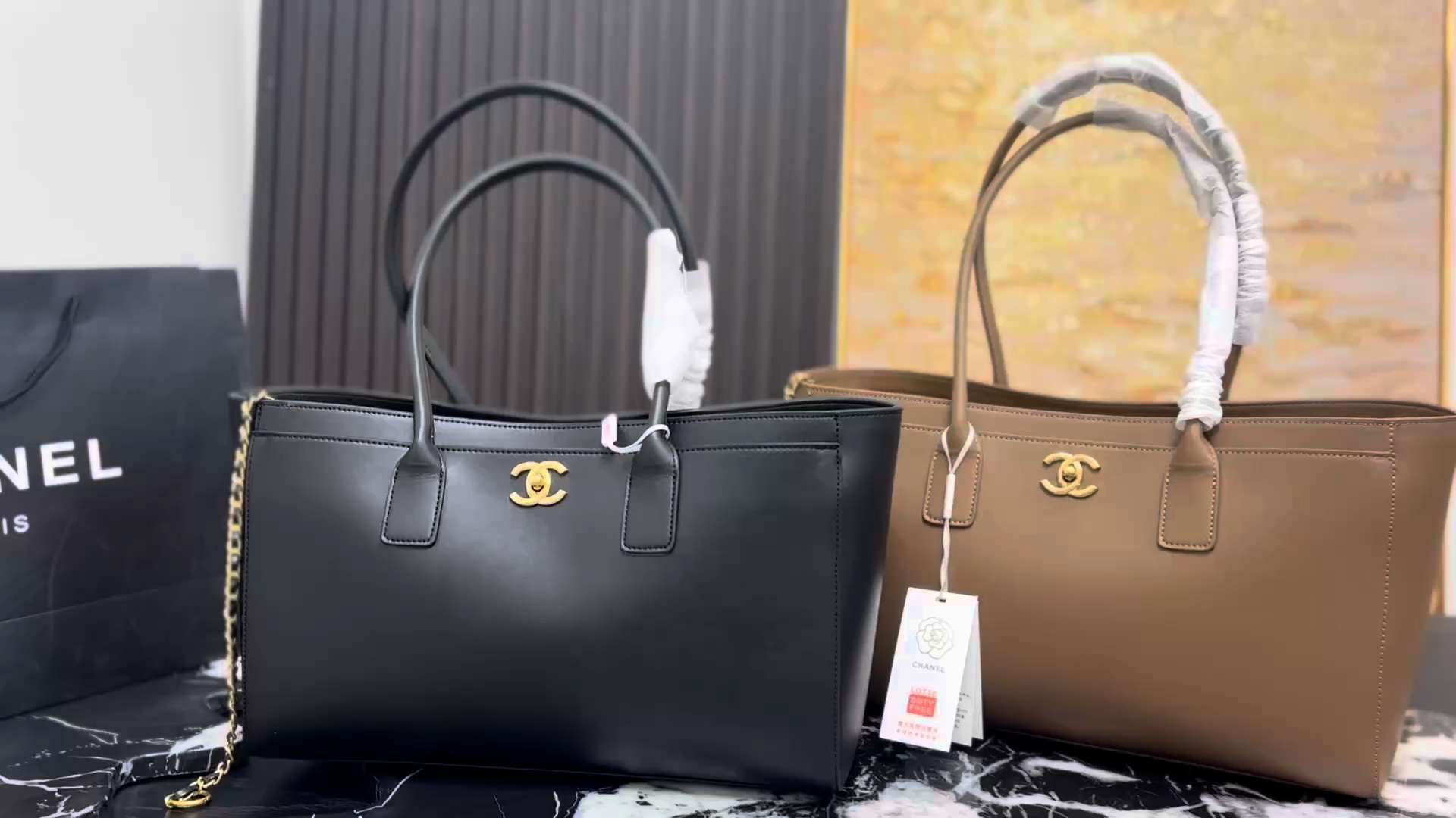 Chanel Black and Gold Cerf Box Bag - Image 1