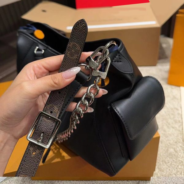 LV CarryAll Cargo