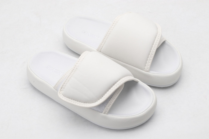 Yeezy Slide 4 - Image 7