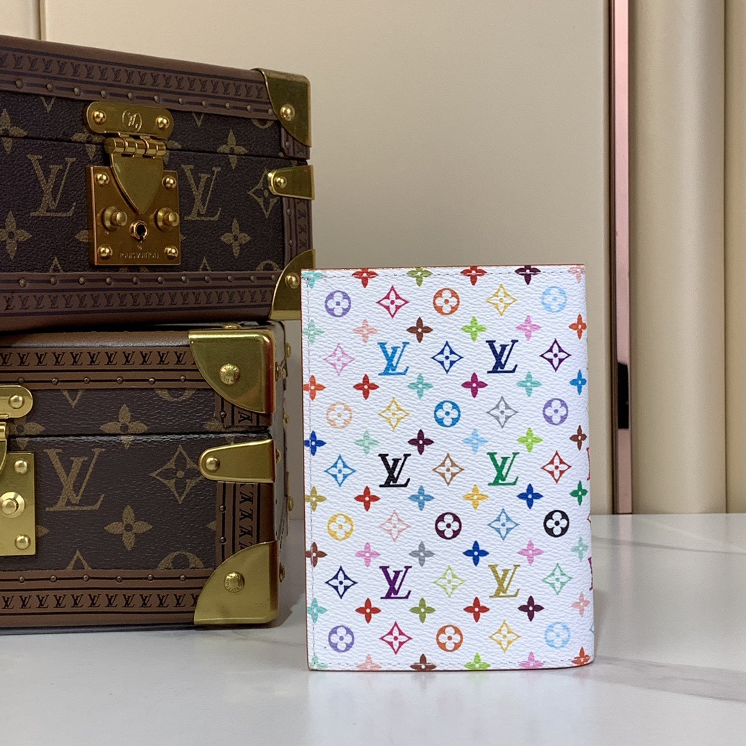 Louis Vuiton LV x TM Monogram Multicolor Emily Notebook Cover MM - Image 2