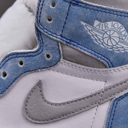 Air Jordan 1 High OG Hyper Royal 555088-402 - Image 9