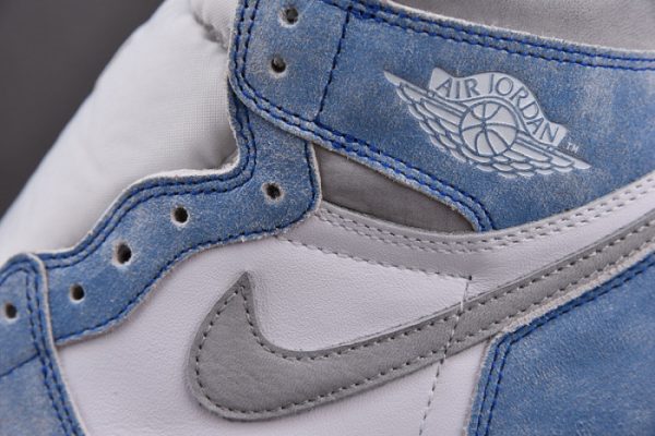 Air Jordan 1 High OG Hyper Royal 555088-402