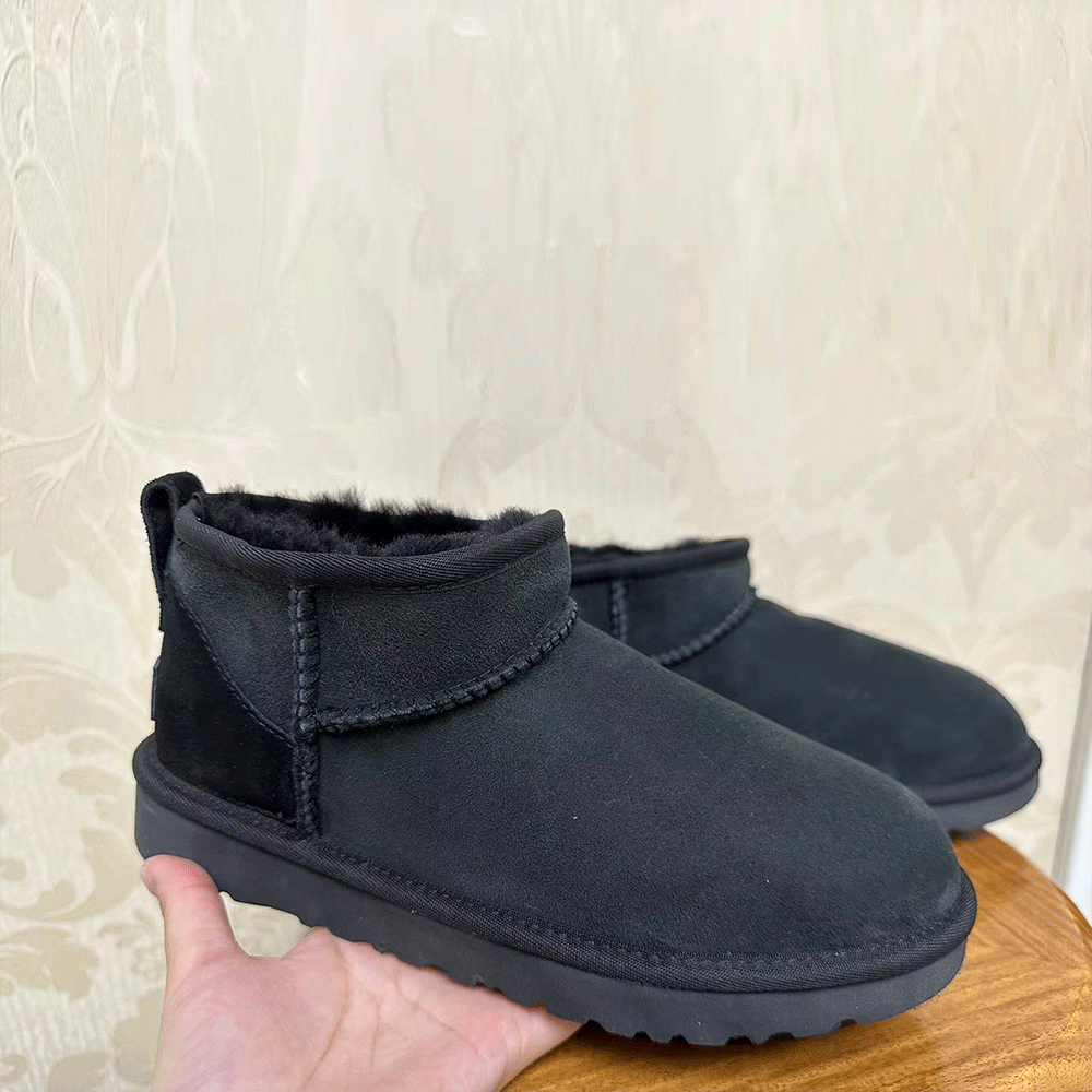 UGG Women's Classic Ultra Mini Boot - Image 4
