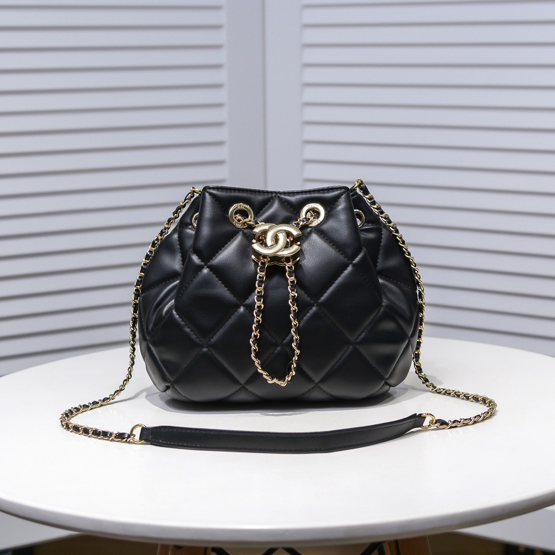 Chanel   Bucket Bag Shoulder Crossbody Bag - Image 2