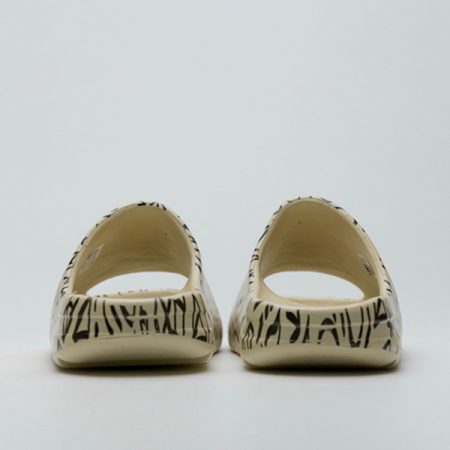 Yeezy Slide Graffiti FW6345-1 - Image 8