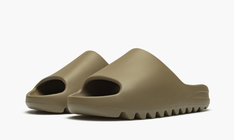 Yeezys Slide “ Core" - Image 2