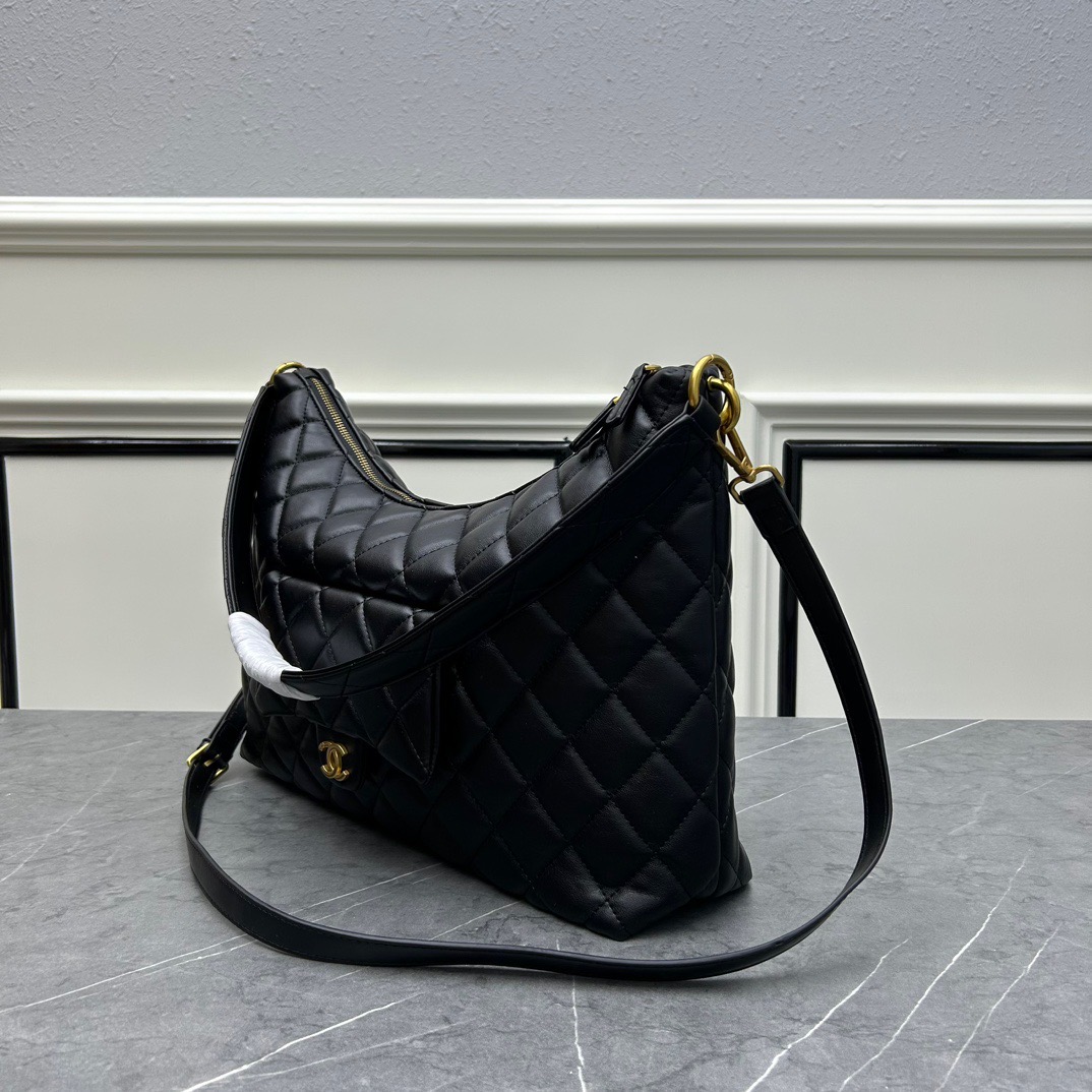 Chanel Hobo Calf Leather Shoulder Bag Handbag - Image 5