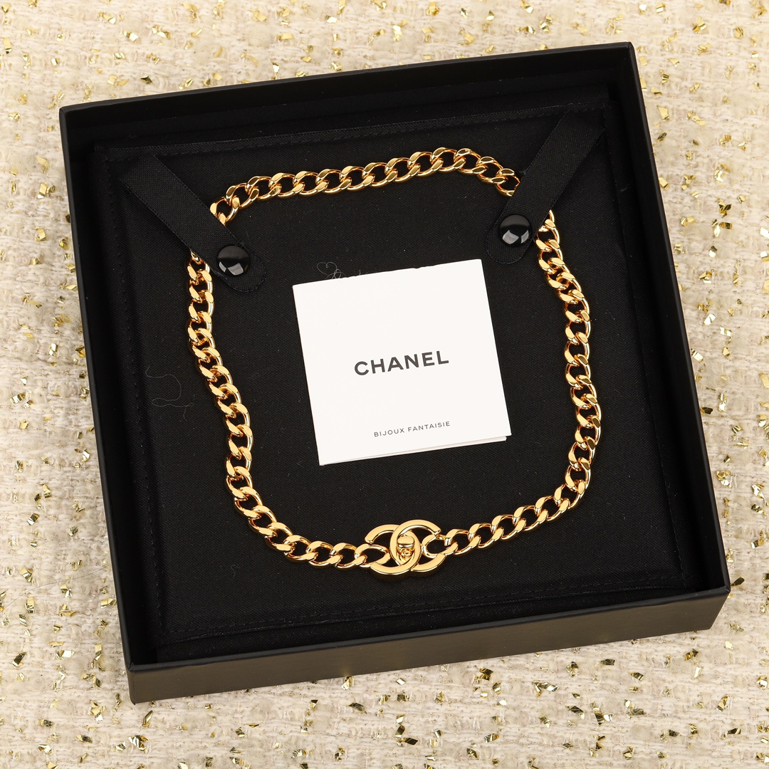 Chanel double C bracelet - Image 1