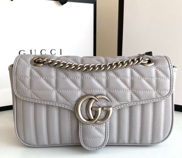 Gucci GG Marmont -Vertical stripes