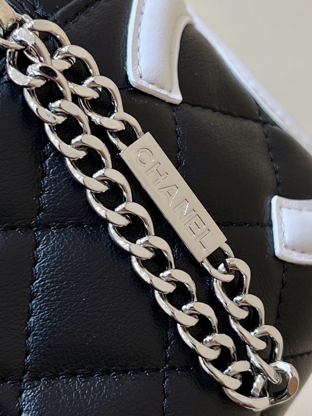 Chanel Black Quilted Leather Cambon Bowling Bag - Image 6