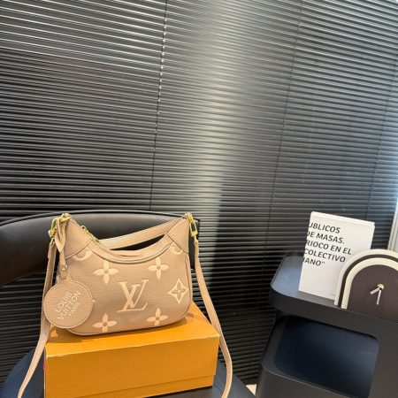 LV Leather Bag - Image 5