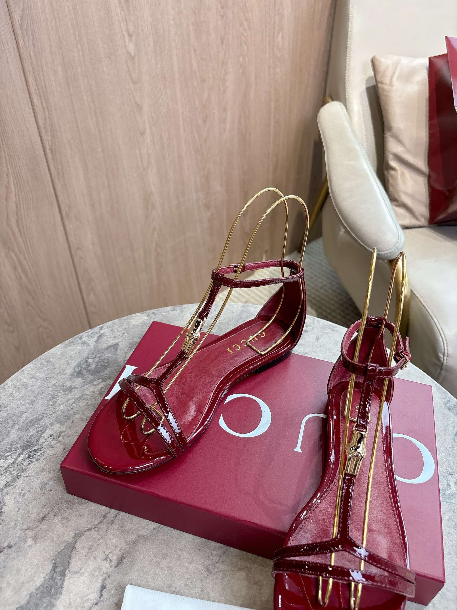 Gucci Bamboo Sandals - Image 6