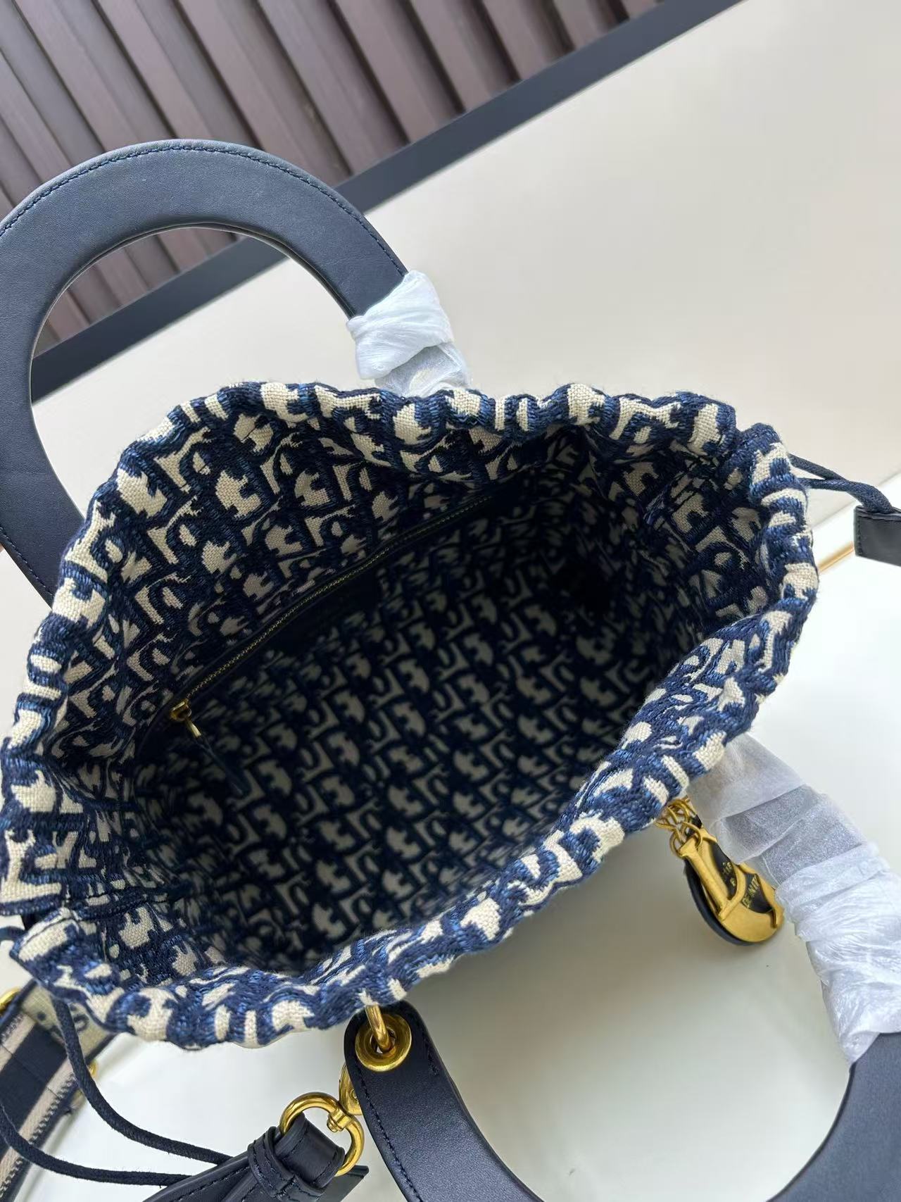 Dior Wicker Oblique Medium Lady Dior Bag - Image 7