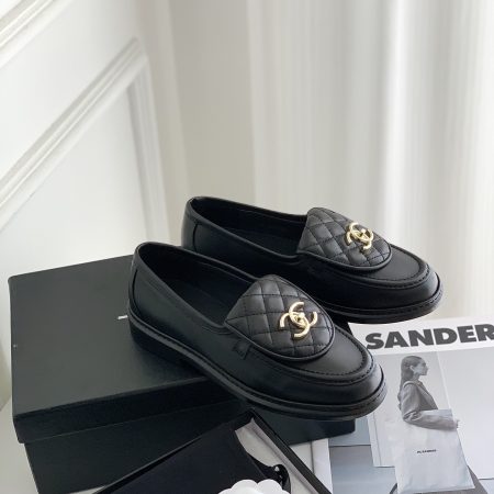 Chanel Retro Loafers - Image 4